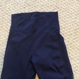 Lululemon Leggings Size 6 High waisted Luxtreme
